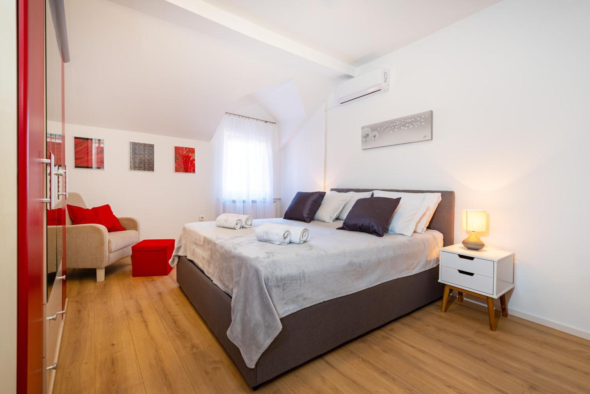 Mediterranean Terrace Apartment With Bikes & Sup Skradin Eksteriør billede