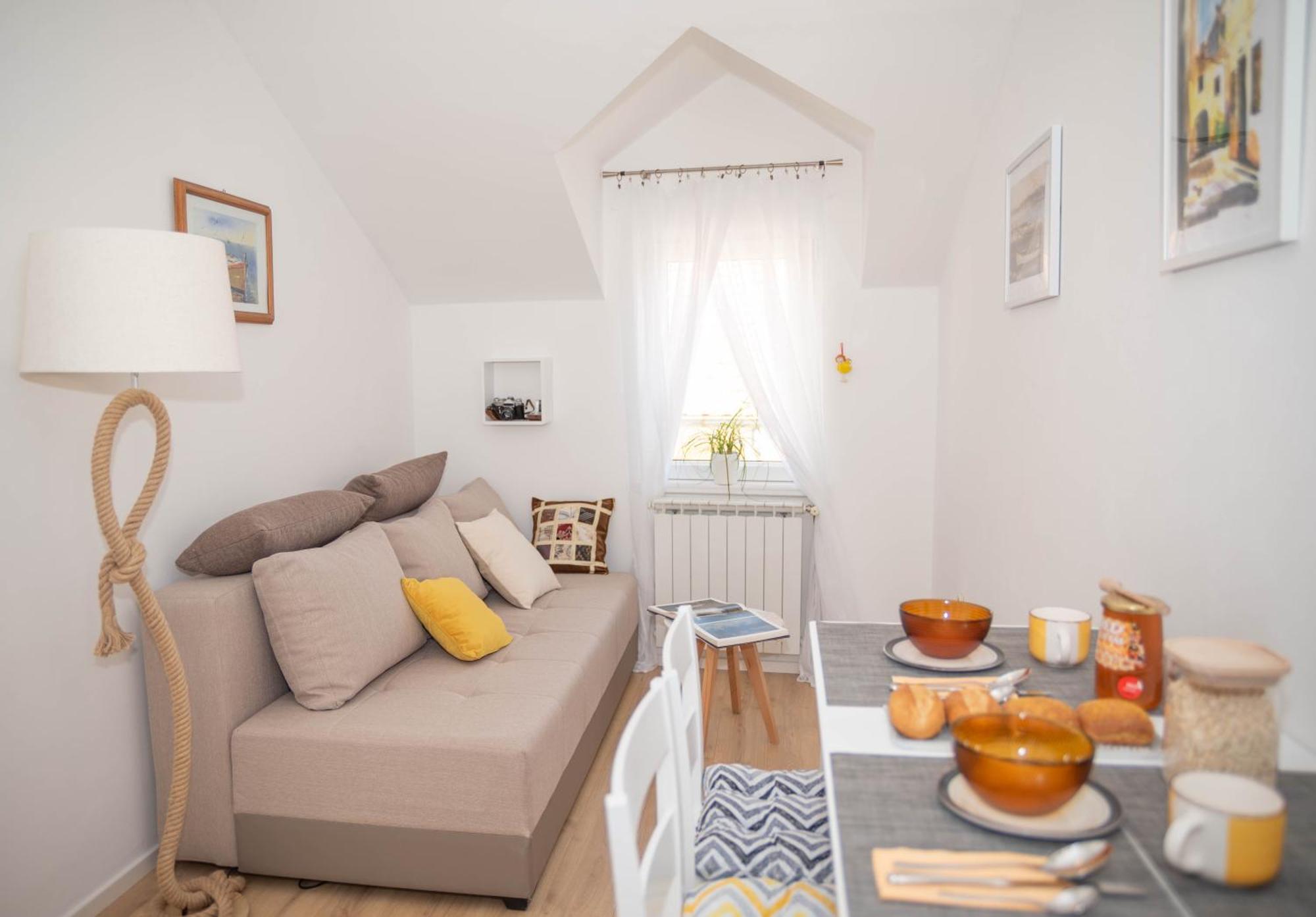 Mediterranean Terrace Apartment With Bikes & Sup Skradin Eksteriør billede